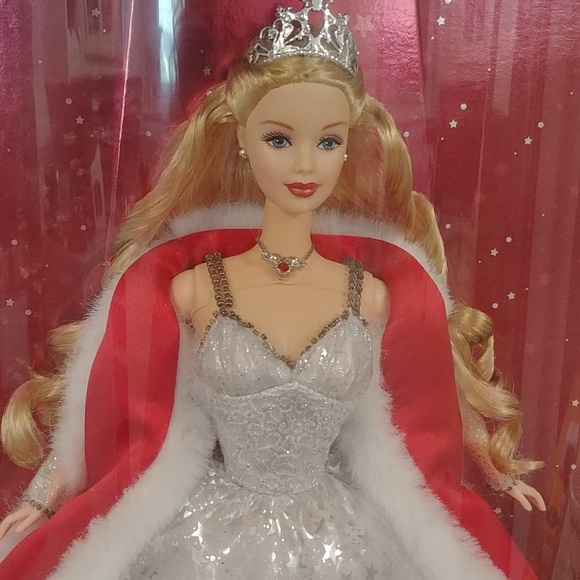 NEW Holiday Celebration Barbie 2001 + 2 Barbie Bonus Gifts - Picture 3 of 8